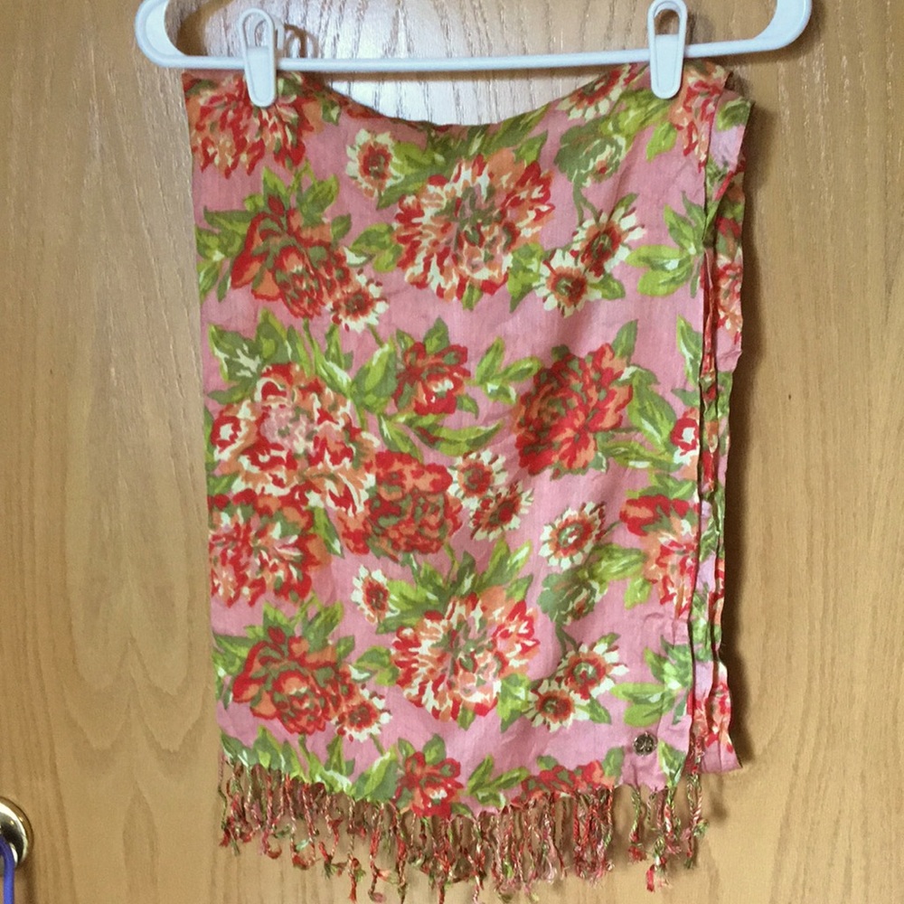 Isaac Mizrahi scarf